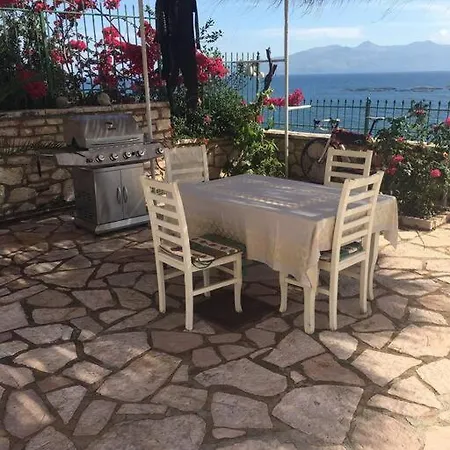 Giulia Beach House * Sarandë