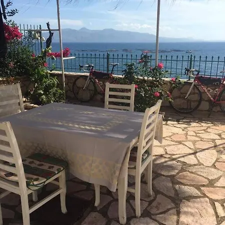 Villa Giulia Beach House