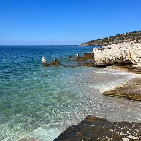 Giulia Beach House * Sarandë