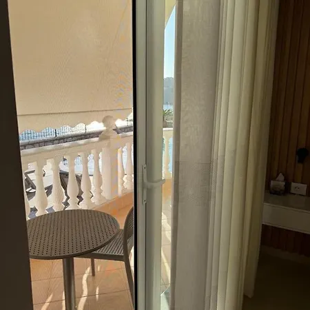 Giulia Beach House Sarandë