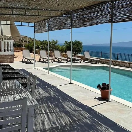 Giulia Beach House Sarandë